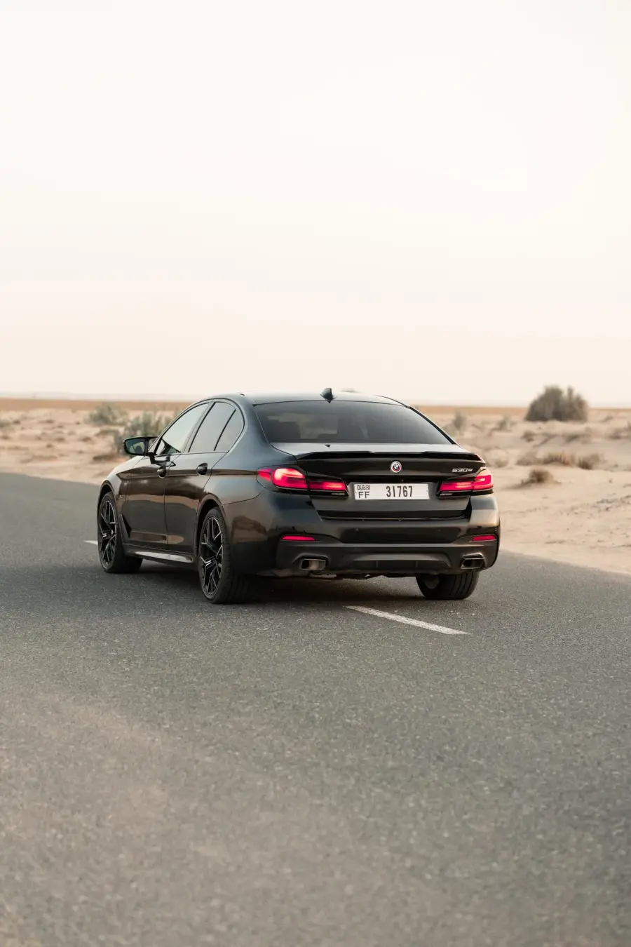 Rent BMW M 430i Black in Dubai — photo 13 of 20