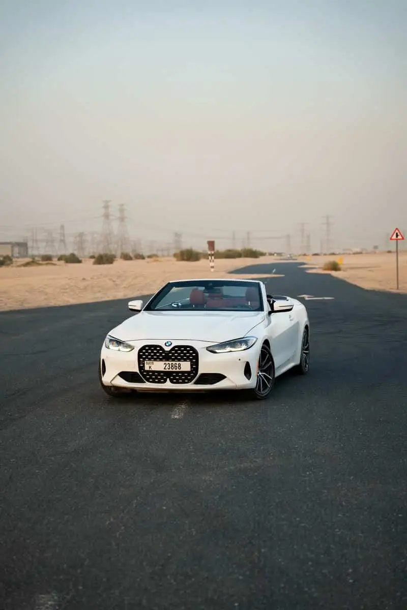 Rent BMW M 430i White in Dubai — photo 16 of 20