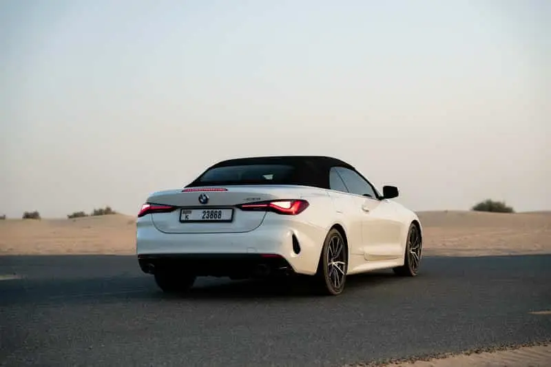 Rent BMW M 430i White in Dubai — photo 19 of 20
