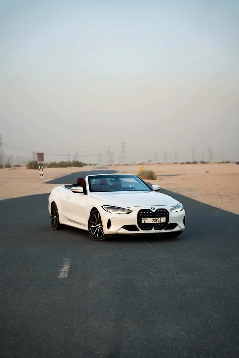 Rent BMW M 430i White in Dubai — photo 4 of 20