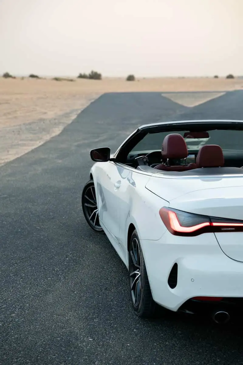 Rent BMW M 430i White in Dubai — photo 6 of 20