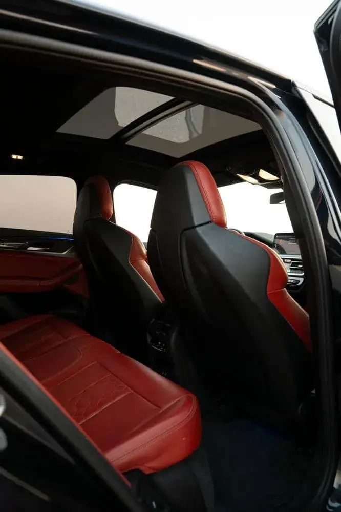 Аренда BMW X4 M Competition 2023 в Дубае в аренду в Дубай, ОАЭ — BMW — фото 11 из 20