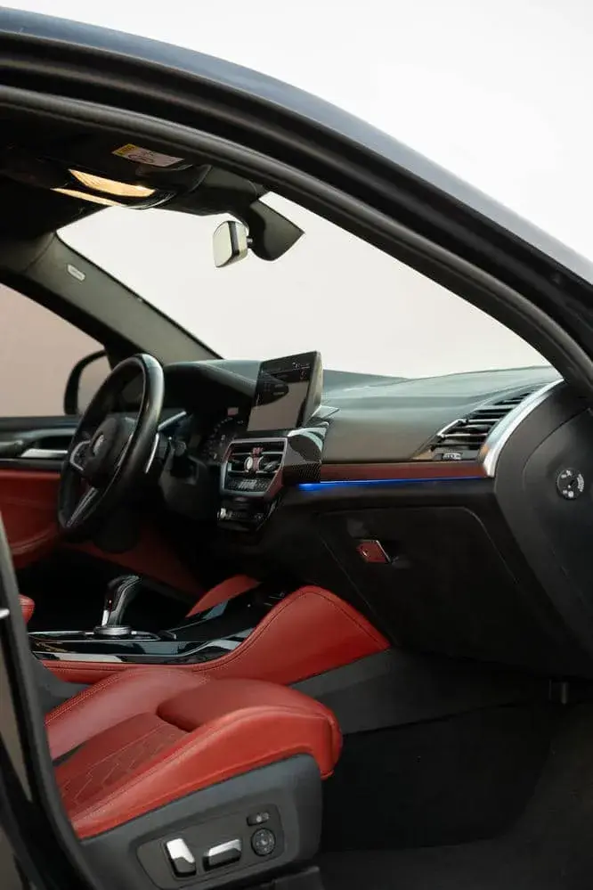 Аренда BMW X4 M Competition 2023 в Дубае в аренду в Дубай, ОАЭ — BMW — фото 12 из 20