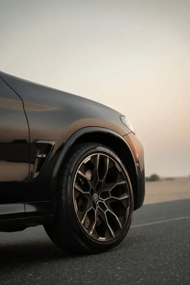 Аренда BMW X4 M Competition 2023 в Дубае в аренду в Дубай, ОАЭ — BMW — фото 15 из 20