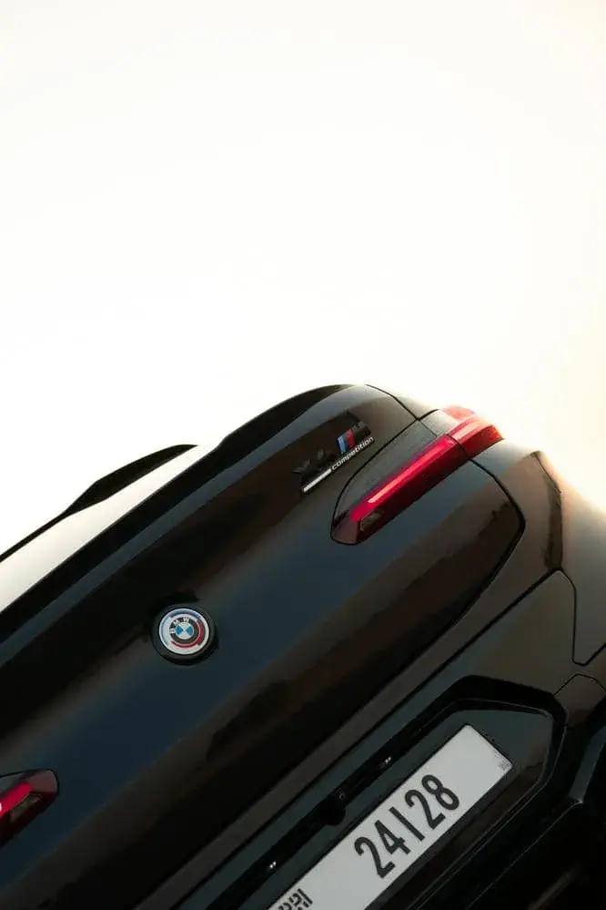 Аренда BMW X4 M Competition 2023 в Дубае в аренду в Дубай, ОАЭ — BMW — фото 18 из 20