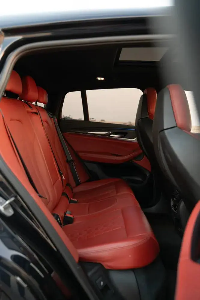Аренда BMW X4 M Competition 2023 в Дубае в аренду в Дубай, ОАЭ — BMW — фото 10 из 20