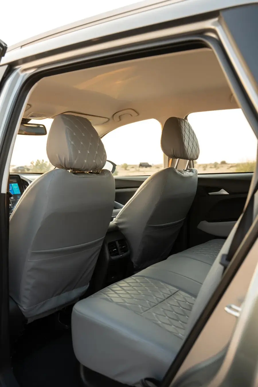 Rent Chevrolet Captiva Gray Grey 2026 in Dubai — photo 9 of 10