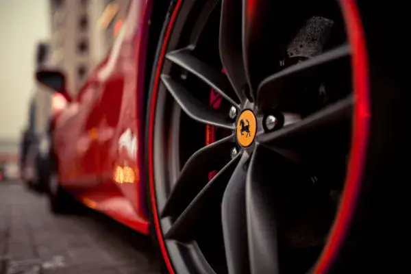 Rent Ferrari 488 Spider in Dubai — photo 4 of 4