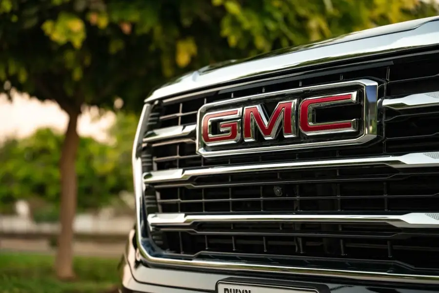 Rent GMC Yukon Black 2026 in Dubai — photo 16 of 20