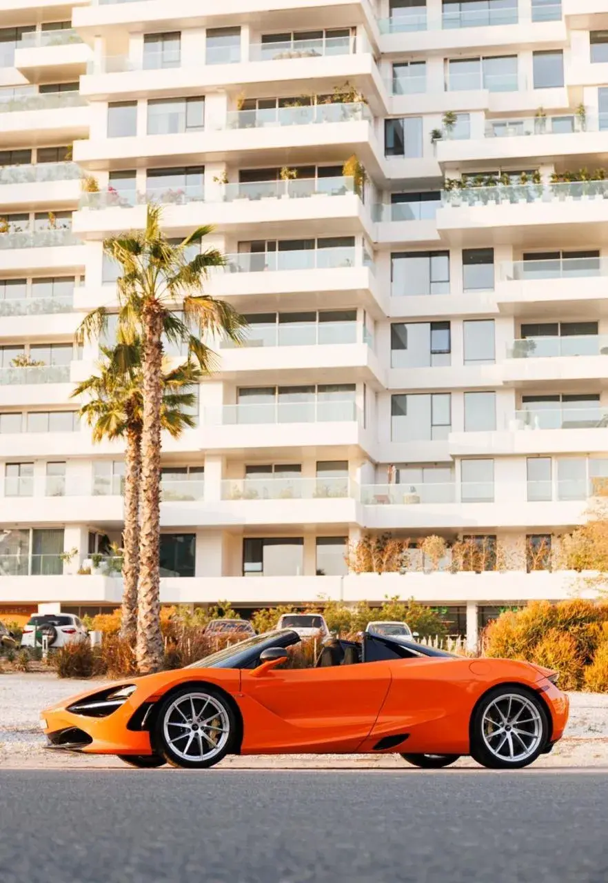 Rent McLaren 720 S in Dubai — Mclaren — photo 7 of 11