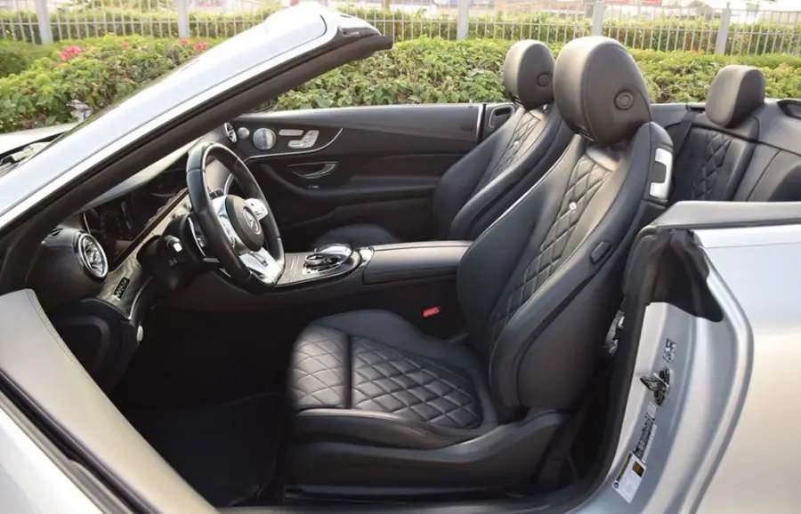 Rent Mercedes E 53 Convertible in Dubai — Mercedes-Benz — photo 4 of 4