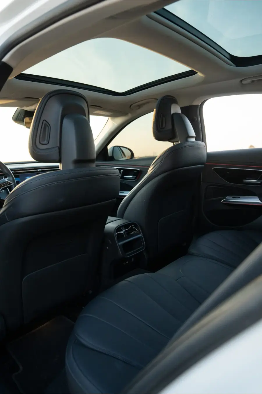 Rent Mercedes E200 White 2026 in Dubai — Mercedes-Benz — photo 19 of 20