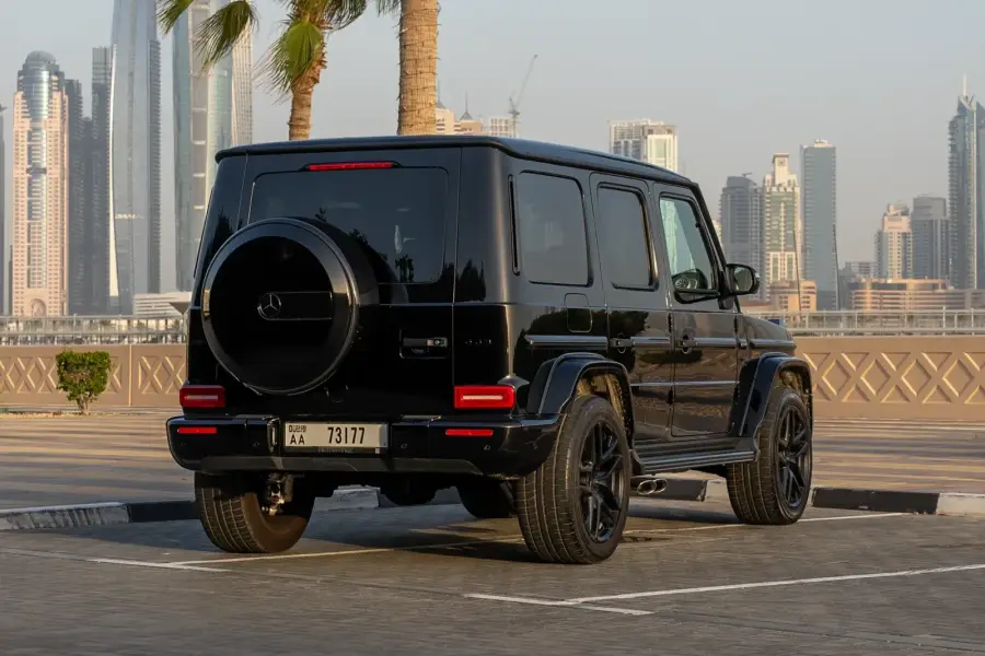 Rent Mercedes G63 AMG in Dubai — Mercedes-Benz — photo 3 of 5