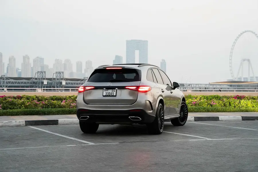 Rent Mercedes GLC 300 in Dubai — Mercedes-Benz — photo 5 of 18