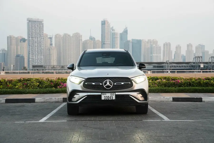 Rent Mercedes GLC 300 in Dubai — Mercedes-Benz — photo 6 of 18