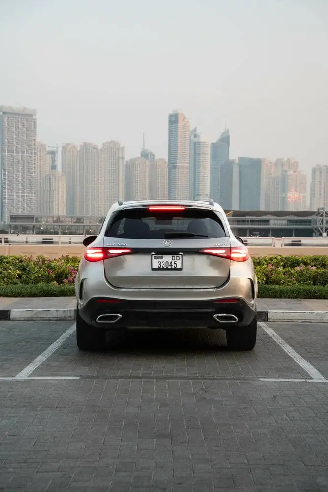 Rent Mercedes GLC 300 in Dubai — Mercedes-Benz — photo 9 of 18