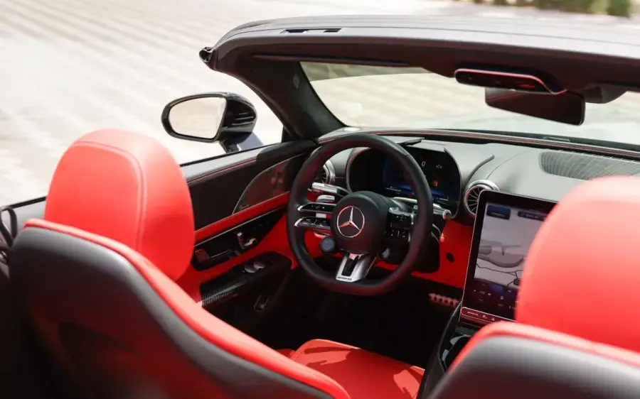 Rent Mercedes SL 55 Convertible in Dubai — Mercedes-Benz — photo 6 of 6