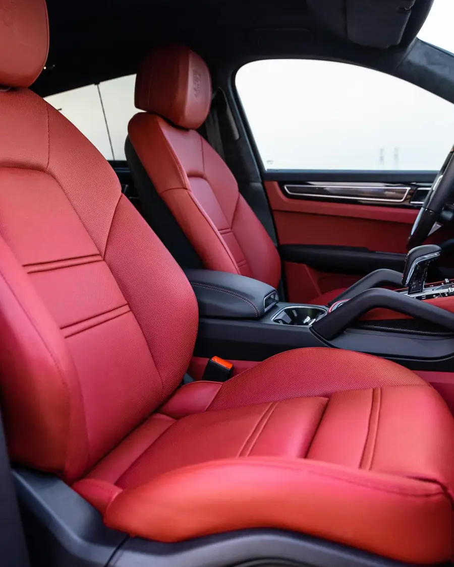 Rent Porsche Cayenne GTS in Dubai — photo 5 of 5