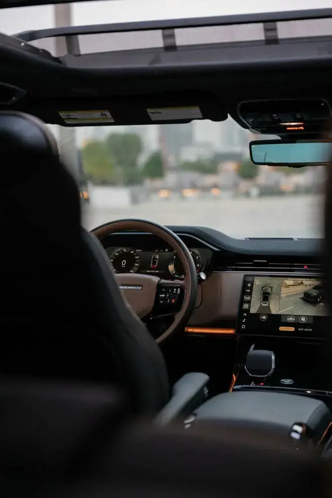 Rent Range Rover Sport Gray Grey in Dubai — Land Rover — photo 14 of 20