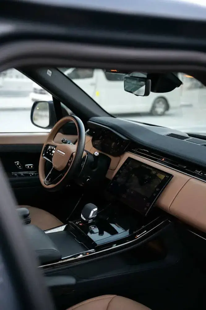 Rent Range Rover Sport Gray Grey in Dubai — Land Rover — photo 17 of 20