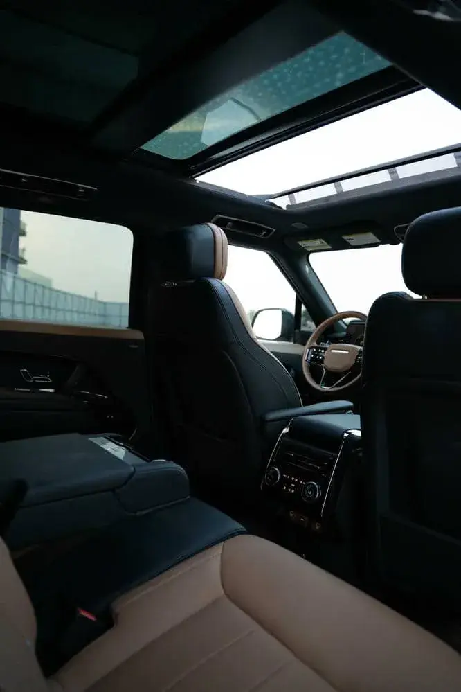 Rent Range Rover Sport Gray Grey in Dubai — Land Rover — photo 18 of 20