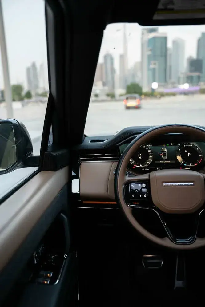Rent Range Rover Sport Gray Grey in Dubai — Land Rover — photo 20 of 20