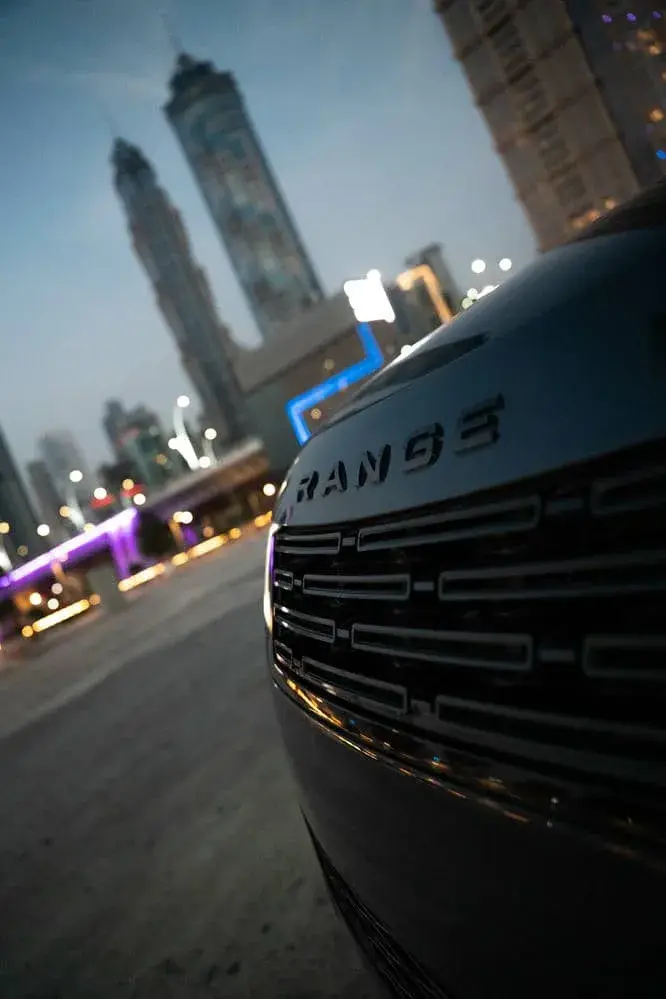Rent Range Rover Sport Gray Grey in Dubai — Land Rover — photo 9 of 20