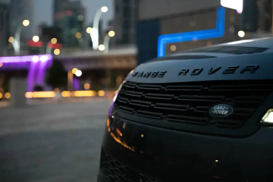 Rent Range Rover Sport Gray Grey in Dubai — Land Rover — photo 10 of 20