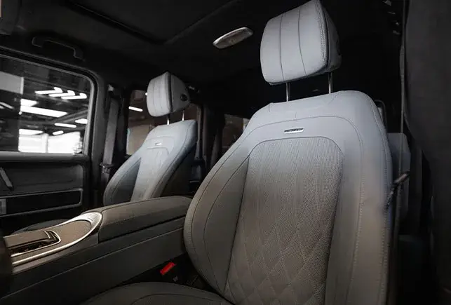 Rent Mercedes G63 Blue 2025 in Dubai — Mercedes-Benz — photo 5 of 7