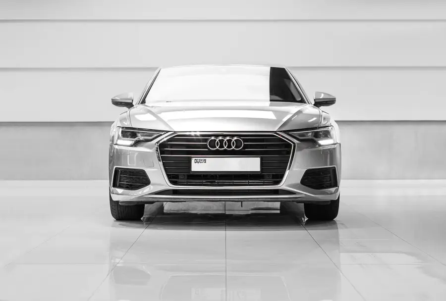 Rent Audi A6 White in Dubai — photo 2 of 7