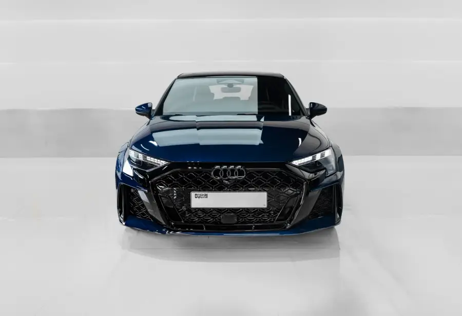 Rent Audi RS 3 Blue in Dubai — photo 3 of 9