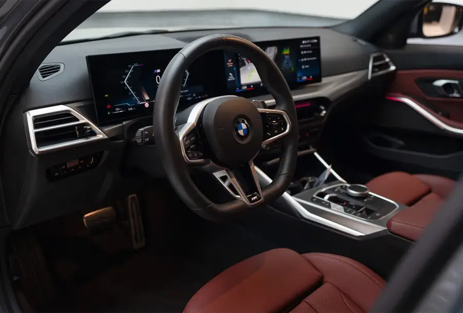 Rent BMW 318i Grey in Dubai — photo 6 of 7
