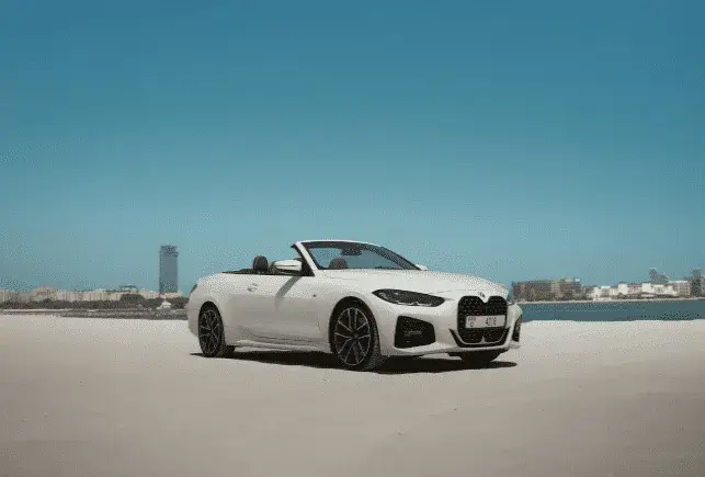 Rent BMW 420i Convertible White in Dubai — photo 3 of 5