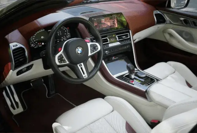 Rent BMW M8 Competition Convertible Grey in Dubai — photo 2 of 5
