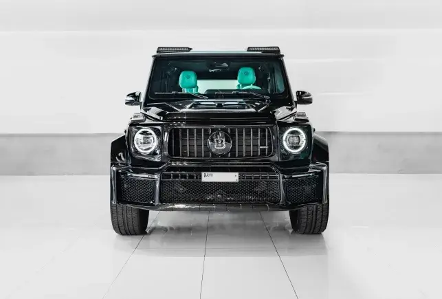 Rent Mercedes-Benz Brabus G800 Kit Black in Dubai — photo 3 of 8