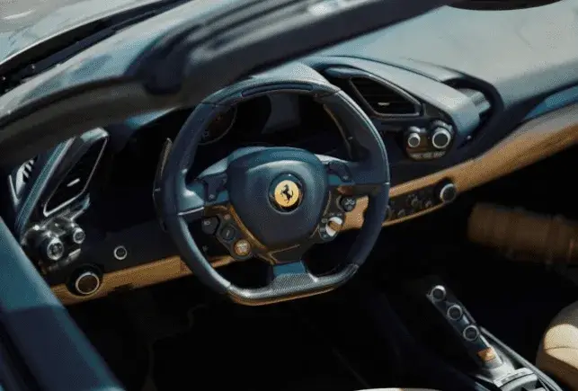 เช่ารถ Ferrari 488 Spider สีเงินในดูไบ — รูปที่ 3 จาก 6