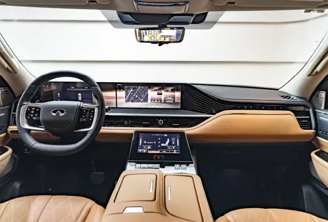Rent Infiniti QX80 Silver in Dubai — photo 6 of 8