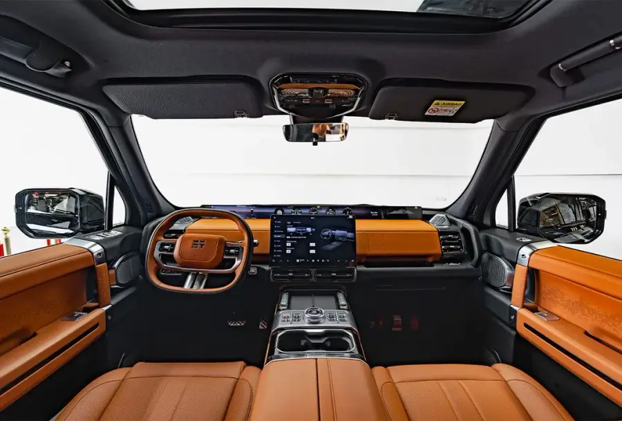 Rent Jetour G700 Black in Dubai — photo 6 of 9