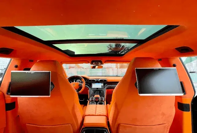 เช่ารถ Lamborghini Urus Mansory สีเทาในดูไบ — รูปที่ 7 จาก 9