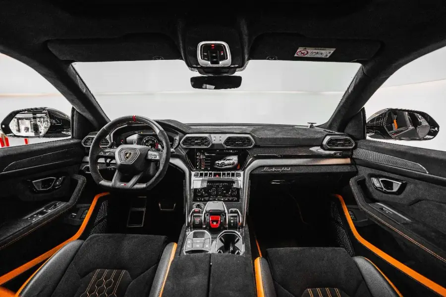 Rent Lamborghini Urus Performante Grey in Dubai — photo 13 of 14