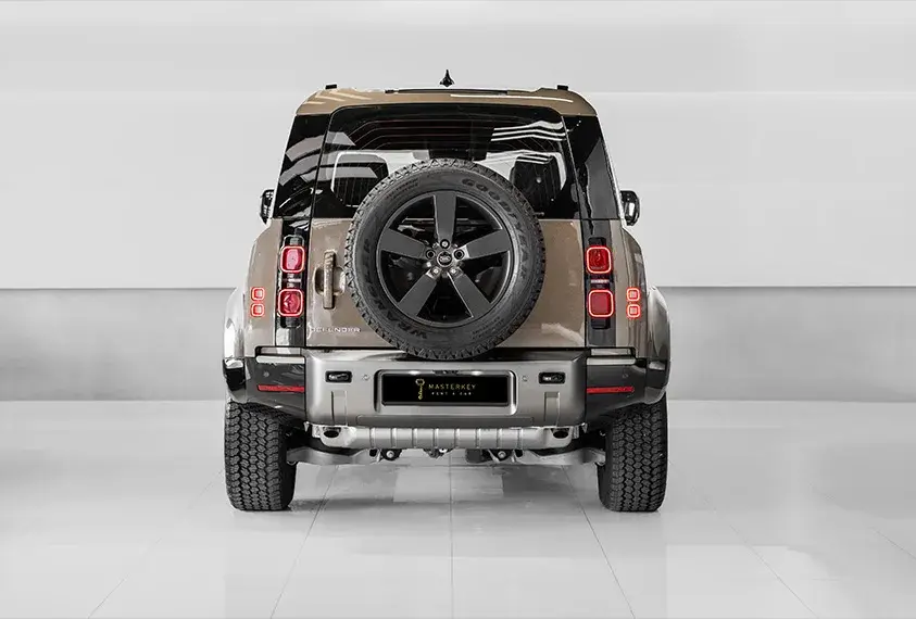 Rent Land Rover Defender Brown in Dubai — photo 4 of 7