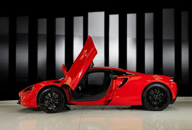 Rent McLaren Artura Red in Dubai — Mclaren — photo 2 of 7