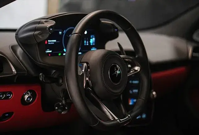 Rent McLaren Artura Blue in Dubai — Mclaren — photo 6 of 8