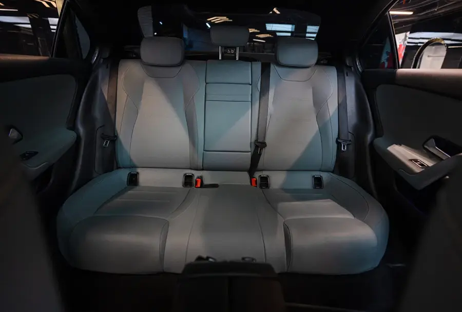 Rent Mercedes A200 Grey in Dubai — Mercedes-Benz — photo 5 of 7