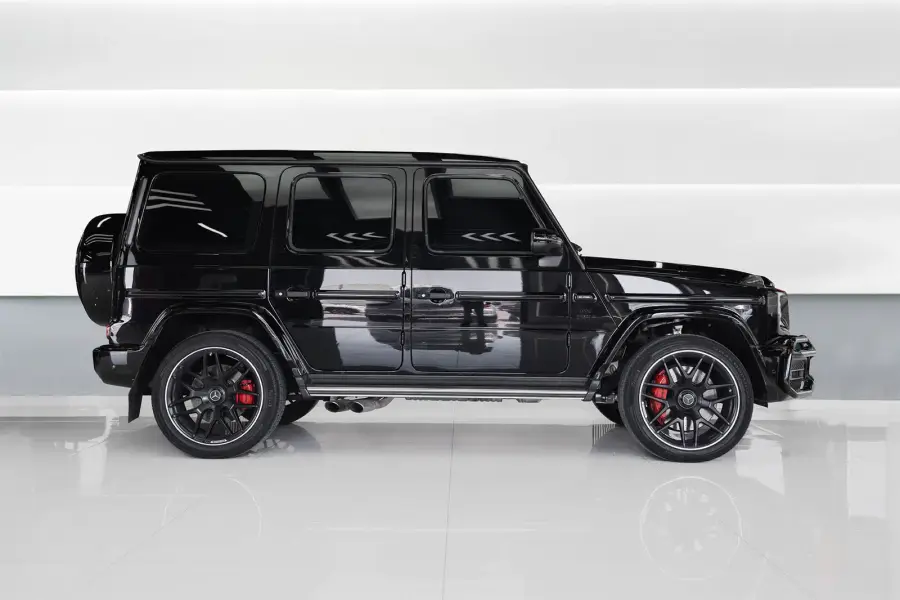 Rent Mercedes G Wagon Black in Dubai — Mercedes-Benz — photo 3 of 9