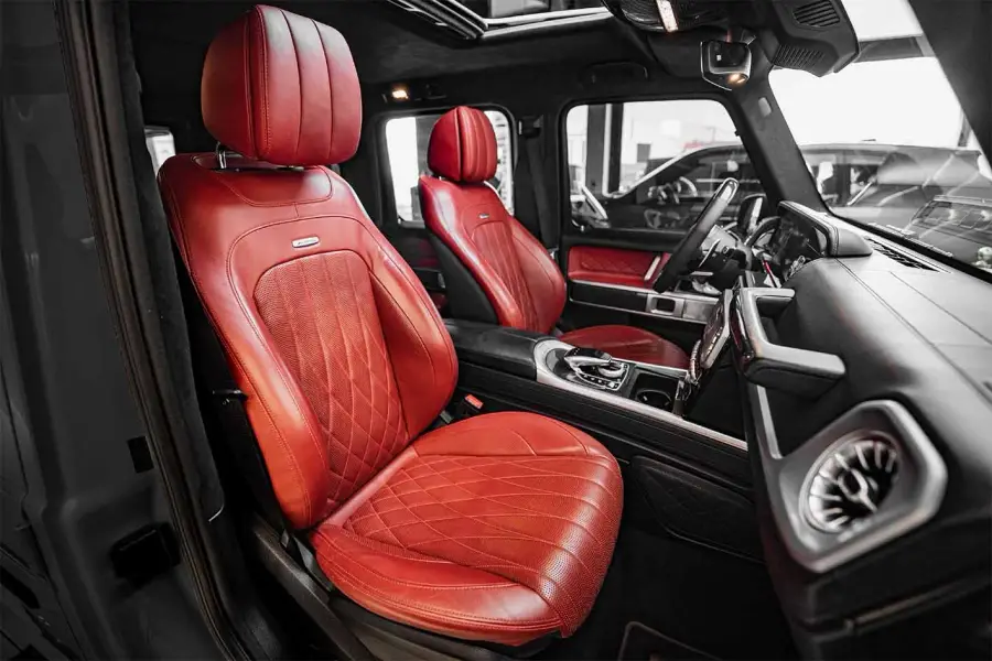 Rent Mercedes G Wagon Black in Dubai — Mercedes-Benz — photo 7 of 9
