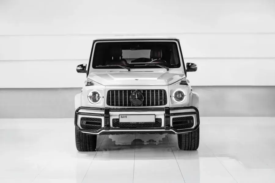 Rent Mercedes G63 White in Dubai — Mercedes-Benz — photo 2 of 8