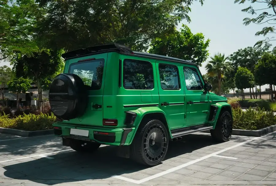Rent G63 Brabus Kit Green in Dubai — Mercedes-Benz — photo 5 of 7