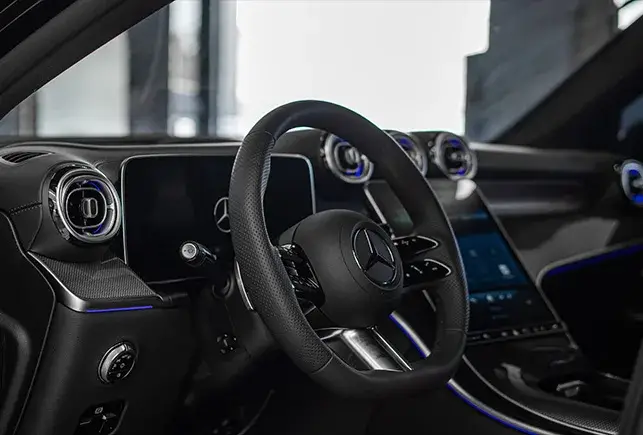 Rent Mercedes GLC 200 Black in Dubai — Mercedes-Benz — photo 8 of 8