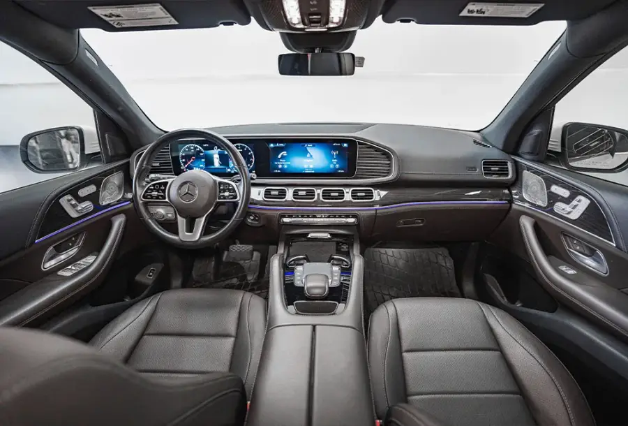 Rent Mercedes GLE 350 White in Dubai — Mercedes-Benz — photo 4 of 9
